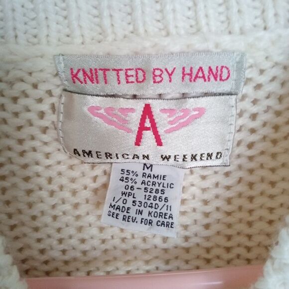 American Weekend Women's Knit Fringe Floral Sweater White Size Medium - Picture 4 of 9